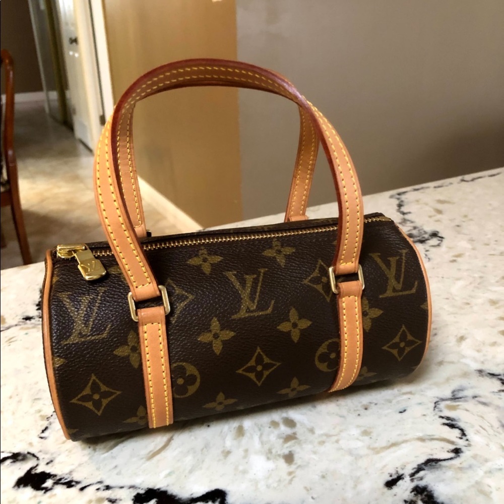 Authentic Louis Vuitton Papillon 19 Mini